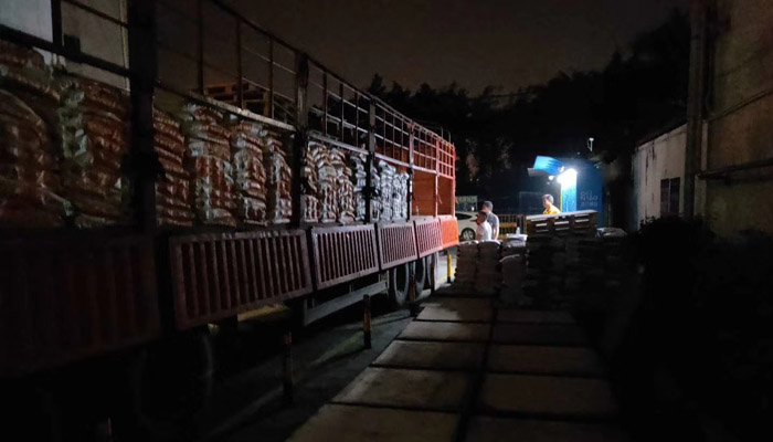 广西绿桂涂料厂外墙翻新图片3